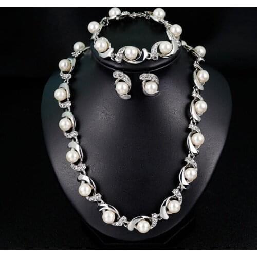 Rhinestone Faux Pearl Necklace Stud Earrings Bracelet Women Bride Jewelry Set