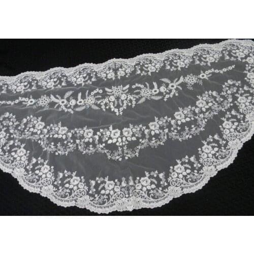 Traditional Spanish Lace Mantilla Veil ,Half Moon Embroidery Lace Mantilla