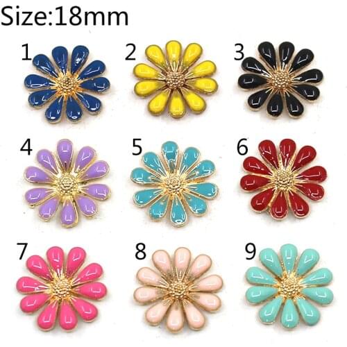 New Hot Sale Flower Buttons 10Pcs/Lot 18mm Festival Gift Box Packaging Wedding Decoration DIY Handwork Gold Button