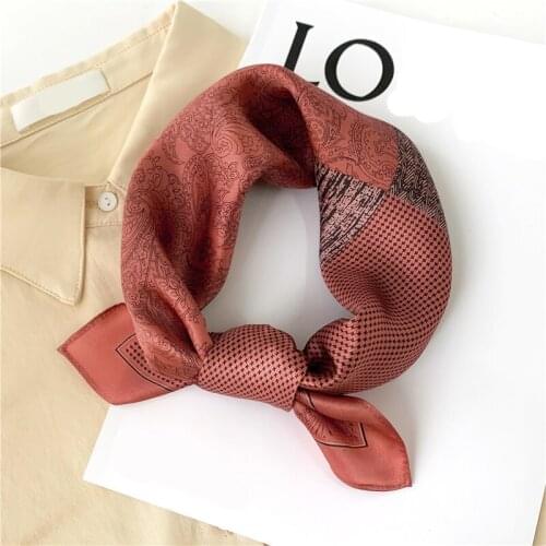 2021 New Scarf Real Silk Women Bandana Neck Hairband Square Neck Scarves Lady Foulard Female Small Spring Neckerchief