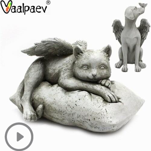 Dogs Cats Statue Resin GK Figure Pet Memorial Stone Tombstone Garden Decoration Crafts Animal Figurines Anime Miniatures Family