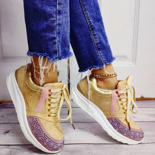 2020 Big size 42 Fashion walking Sneakers Cosy Leisure Casual Shoes Women Crystals High Quality Flats Female Footwear