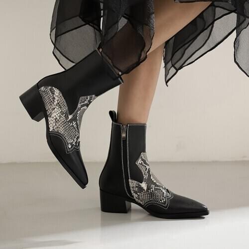 Snake Skin Boots Women Western Cowgirl Boots Thick Boot Pointed Toe Zip Shoes Female Chelsea Cowboy Boots Winter new Botas Mujer