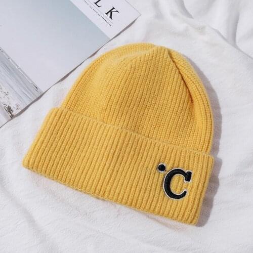 YQYXCY Winter Hats For Women Beanie Embroidered Letter Solid Color Thick Warm Knitted Cap Casual Simple Hat Female New 2021