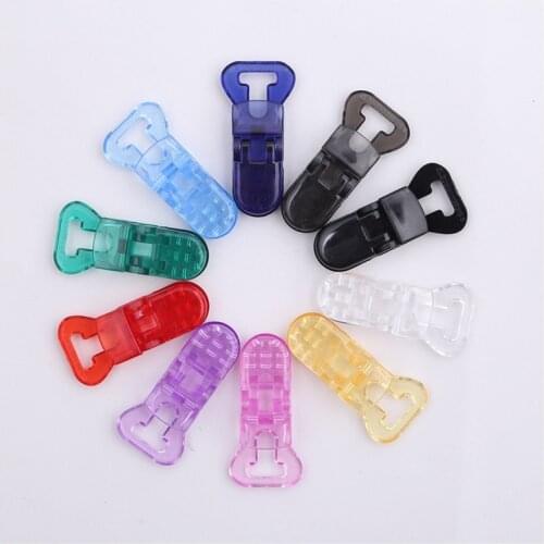 Wholesale Sutoyuen 200 pcs Mix Color Transparent Plastic Pacifier Clips / Clear Mam Baby Dummy Clips Chain Holder 10mm 10 Colors