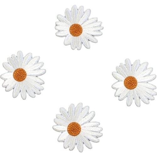 10pcs Iron On Daisy Patch Cartoon Flower Stickers DIY Clothes Patches Handmade Jeans Backpacks Sweaters Caps Fabric Appliques