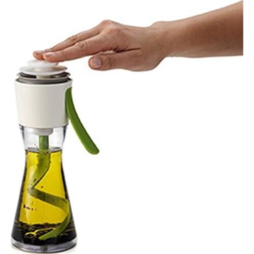 Creative Salad Juice Manual Bottle Fruit Salad Rotating Dressing Mixer Up Stirring Cup Drink Juice Storage Bottle for Picnic