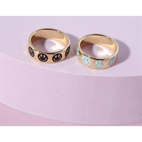 New Ins Smiley Ring Simple Retro Personality Smiley Ring For Women Girls Fashion Jewelry