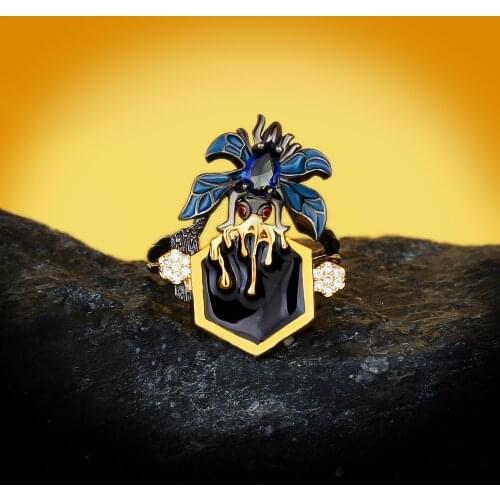 Womens Vintage Jewelry Handmade Enamel Black Gold Ring Unique Spider Bee Finger Rings Blue Enamel Trendy Jewelry Ladies Gift