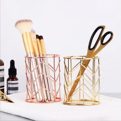 Rose Gold Metal Storage Basket Scandinavian Chic Modern Luxury Pen Holder Sundries Flower Storage Basket Home Decor Organizer
