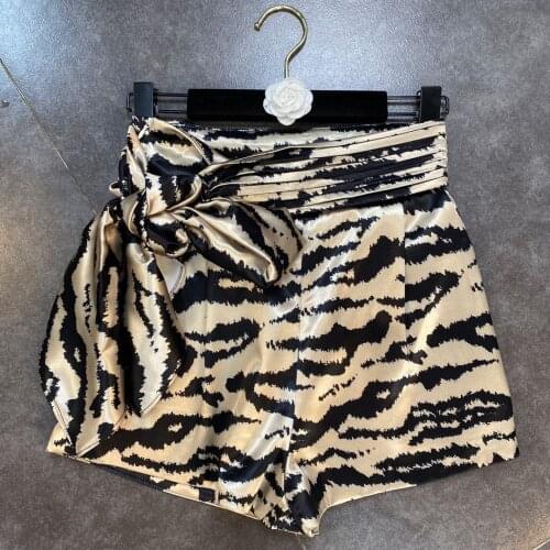 ZCSMLL Contrasting Color Leopard Pattern Shorts Waist Front Tie Bow High-quality Satin Temperament Womens Shorts 2021 Summer