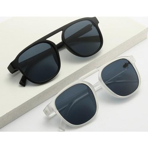 New unisex trendy fashion single beam sunglasses light and comfortable sunglasses brand design driving street shooting glasses