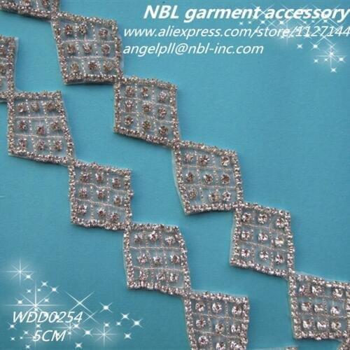 10 YARDS) Wholesale iron on bridal beaded clear silver rhinestone sash trim for wedding dress sash WDD0254