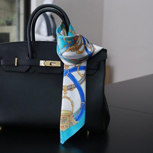 New arrival lady blinger brand luxurious saddle green gold chains small square silk scarf 100% office lady digital print scarf