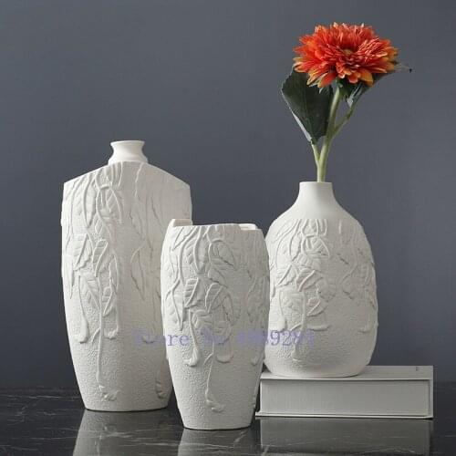 Ceramic Vase Relief Flower Artificial Plants Handmade Hydroponic Flower Arrangement Modern Home Decoration Wedding Flower Vase