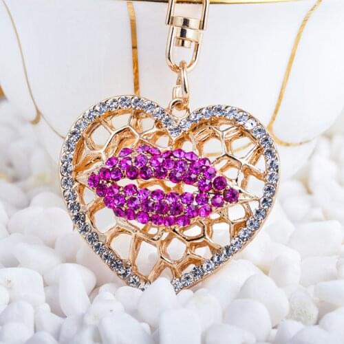 XDPQQ Korean version of the red lips KISS rhinestone keychain fashion heart pendant alloy lips key chain wholesale small gifts