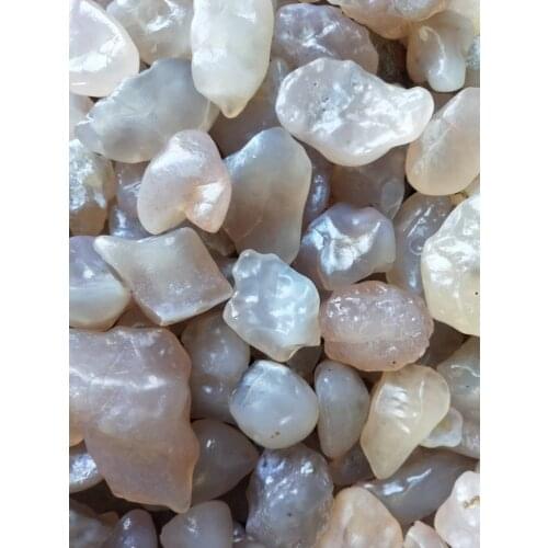 Alxa Strange Stone Translucent High Quality Agate Natural Gobi Gem Agate