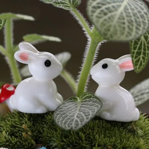2 Pcs Lovely Resin Plants Rabbit Mini Micro Landscape Succulent Ornaments Plant Miniatures DIY Doll Fairy Garden Supplies