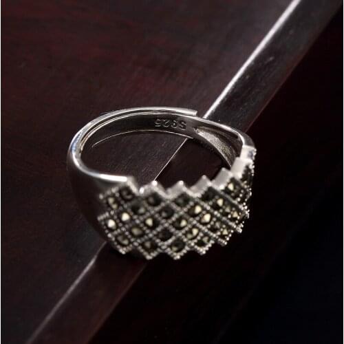 Anel Feminino Direct Selling Women 2018 New S925 Sterling Antique Thai Mosaic Mosaic, Ladys High-end Joker Ring Wholesale