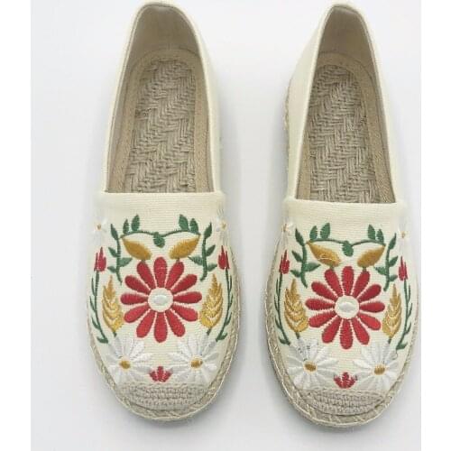 Spring summer breathable espadrilles women handmade sewing fisherman shoes female embroider flower linen knitting shoes loafers