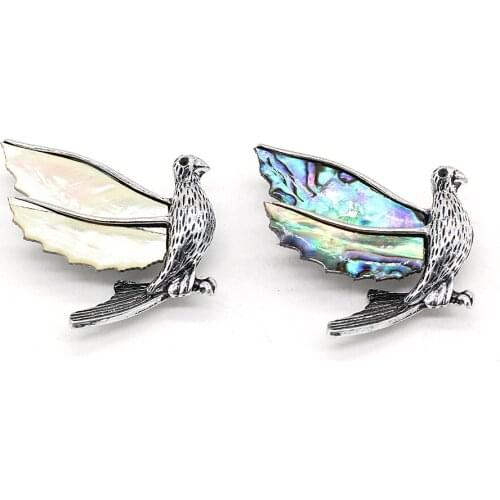 Natural Alloy Shell Brooch Pin With Hand-Carved Lifelike Lovely Dove-Shaped Charms Brooch for Women Banquet Party Casual 50x35mm