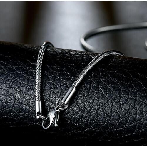 Hot Sale Width 2MM 316L Stainless Steel Snake Chain Necklace Fashion Jewelry For Men and Women Titanium Steel Link Necklace