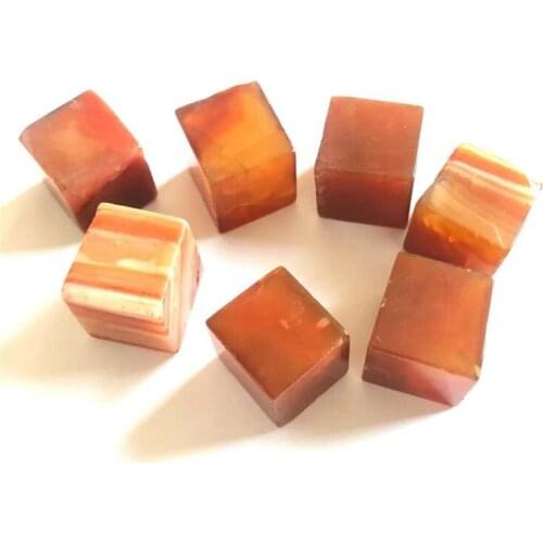 Natural red agate Crystal Tumble Stones Polished Cube Stone Healing Chakra Reiki Stone As Gift