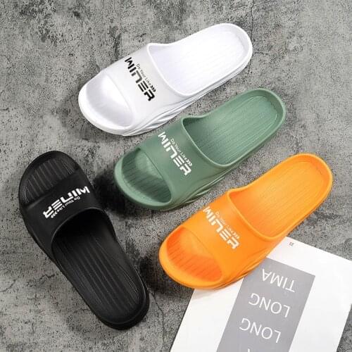 Hot Summer Mens Flip-Flops Comfortable Soft Beach Indoor Home Slippers Men Non Slip Bathroom Slippers House Man claquette homme