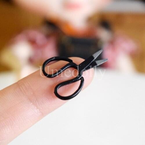1 PCS 1/6 Miniature Dollhouse Scissors Blyth Barbi BJD Doll House Decoration Furniture Accesssories Toy