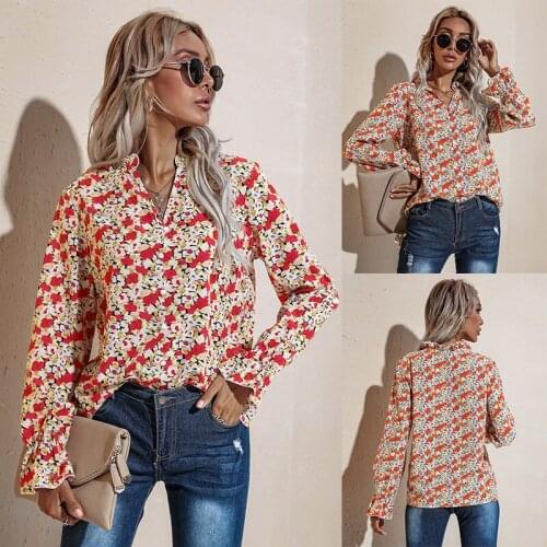 Women T-Shirts Autumn 2021 Print Color Floral Long Sleeve Petal Sexy V-Neck Loose Style Spring Fashion Female Blouse Chic C2845