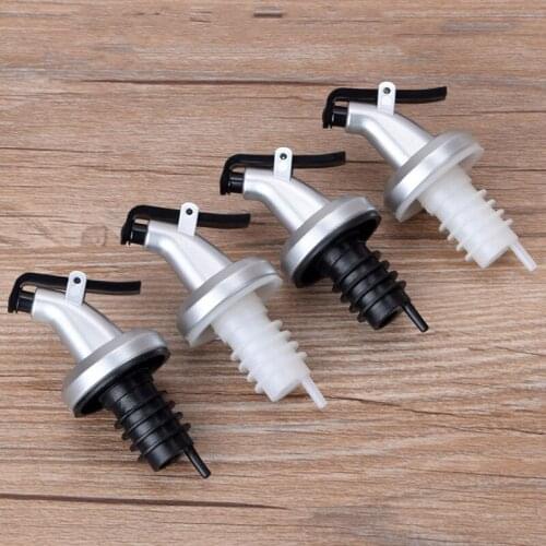 2Pcs/Pack Olive Oil Sprayer Liquor Dispenser Wine Pourers Flip Top Stopper Wine Stopper Leak-proof Nozzle Kitchen Accessories