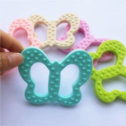 Chenkai 5PCS BPA Free Safe and Natual Silicone Butterfly Teether Chewable Pendant Nursing Baby Dummy Jewelry Toy Accessories