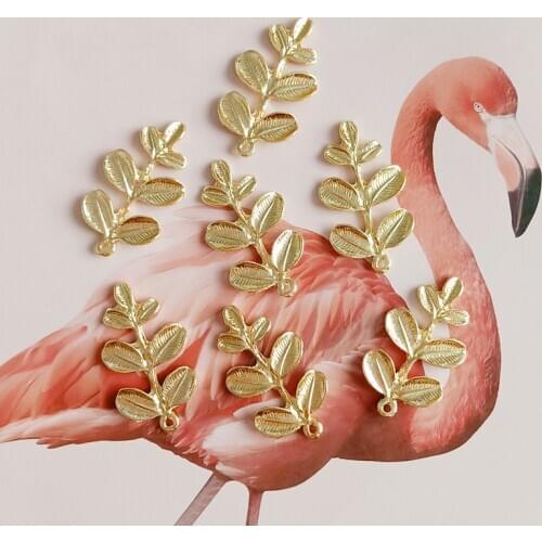 10 pcs/lot Gold Leaf Pendant Buttons DIY Jewelry Accessories Wedding Shirt Plating-Buttons DIY Handmade for Lady Best Gift