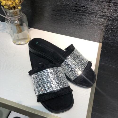 Rhinestone Slippers Womens Summer Outdoor Wear 2021 Summer New Fashion Seaside Flat All-Match Ins Sandals Beach Shoes