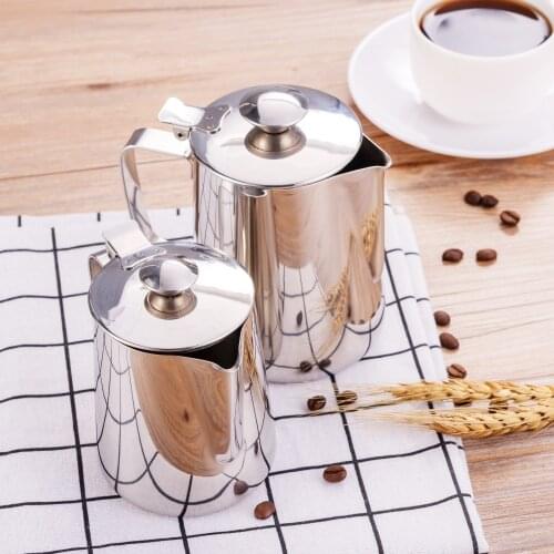 Stainless Steel Coffee Cup Milk Frothing Pitcher Jug Dripless spout Mug with Lid Creamer Cup for Home Cafe Bar (350ml、600ml)