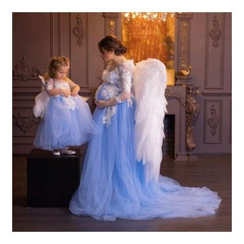 Lovely Lace Mother And Daughter Tulle Dresses Long Sleeves With Train Photo Shoot Mom And Kids Dressing Gowns