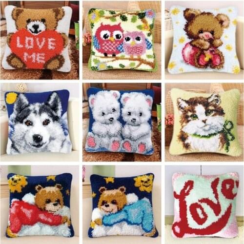 Cartoon Cushion Pillow Mat Latch Hook Crochet Kit Flannel DIY Craft Bear Wolf Cat Needlework Latch Hook Rug Canvas Crocheting