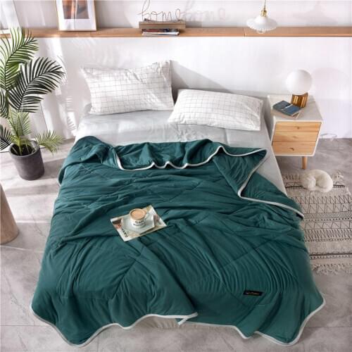 High-quality cotton knitted quilted quilt is soft and comfortable in spring and summer outdoor travel and home cover blanket