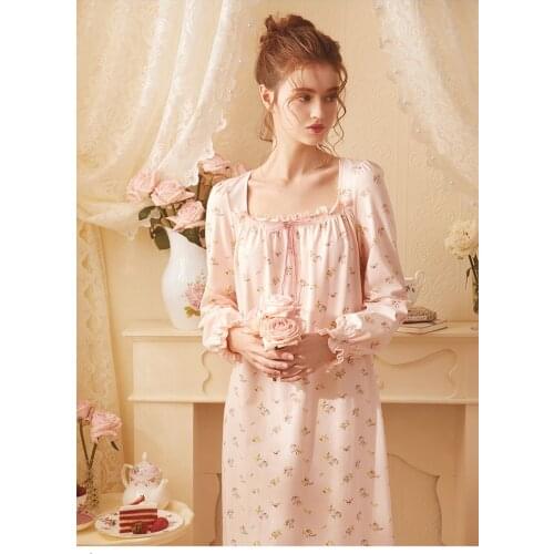 Free Shipping Rose Tree 2020 New Womens Long Nightgown Lace White Pink Sleepwear Cotton Nightgown Sweet Vintage Nightshirt