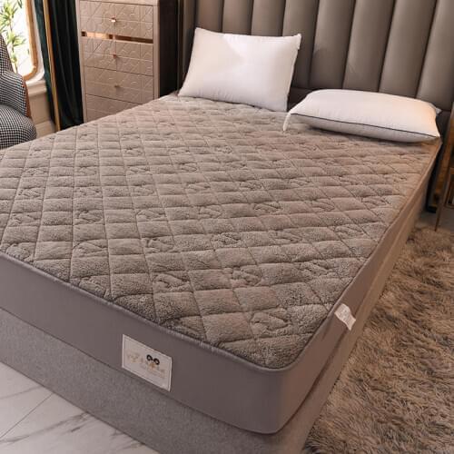 Plush Mattress Protector Fitted Sheet Bed Cover for Mattress Solid Color Quilted Thick Soft Pad Bedspread
