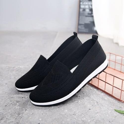 Mothers shoes, knitted fabric loafers for women, casual sneakers for spring and summer, flat heels, breathable flat shoes