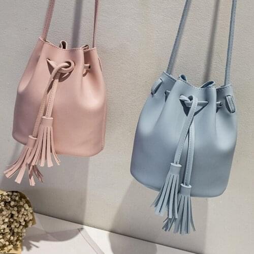 Vintage Tassel Crossbody Bucket Bag Female Shoulder Handbags Drawstring Messenger Crossbody Bags