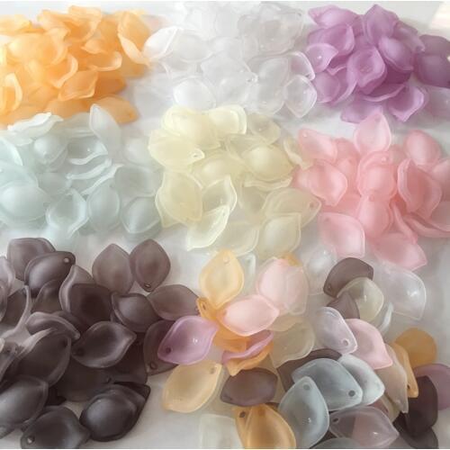 19*13mm Acrylic Rose Flower Leaf blade Beads Cold tonal cream colour translucent for Jewelry making Handmade 130PCS Meideheng