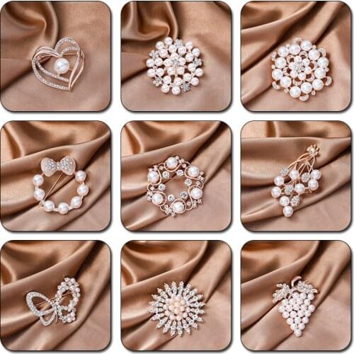 Fashion Women Many Styles Brooches Lady Snowflake Imitation Pearls Rhinestones Crystal Wedding Brooch Pin Jewelry Accessories