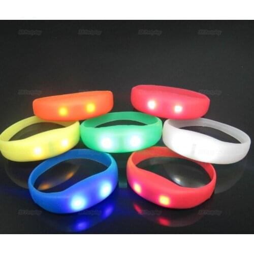 100PCS Unisex Voice Control LED Light Up Silicone Bracelet Glow Flash Bangle Gift For Party Decoration