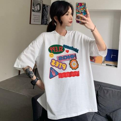 Colorful Summer Daydream Graphics Kawaii Vintage Basic T-Shirt For Girls Vacation Oversize Harajuku e Girl Womens Summer Tops