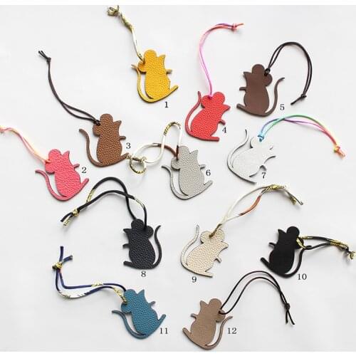 2020 Classic Small Animal Mouse Key Chain Leather Bovine Leather Bag Pendant Double-Sided Accessories Key Pendant Wholesale