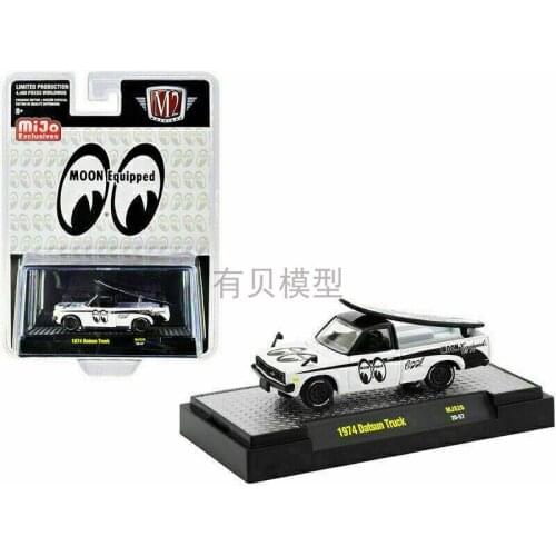 M2 machines 1/64 1974 Datsun truck Mooneyes white paint collection alloy model