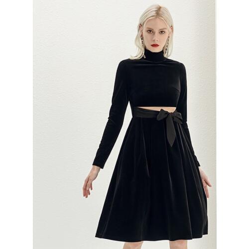 YIGELILA New Arrivals Black Dress O-neck Full Sleeves Velvet Elegant Dress Empire Slim With Belt Solid Knee Length Dress 65388