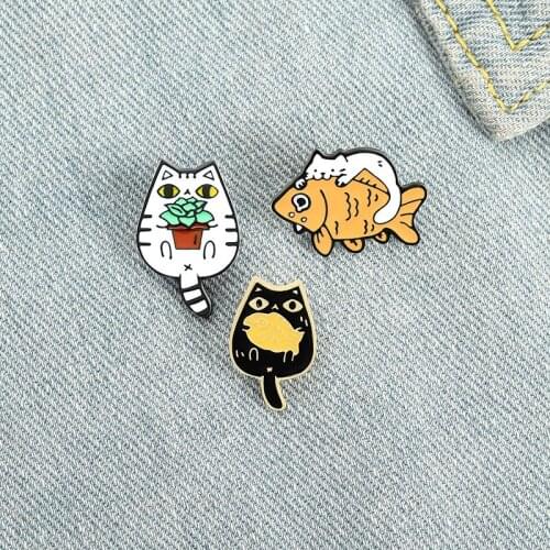 Ins Tide Cute Cartoon Animal Cat Goldfish Brooch Creative Personality Kitten Potted Pin Badge All-match Clothing Accessories